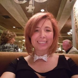 Meet your Posher, Stacy